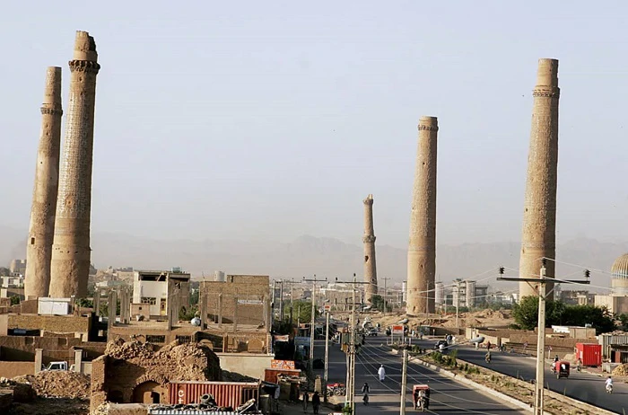 راهنمای سفر سه‌روزه به هرات